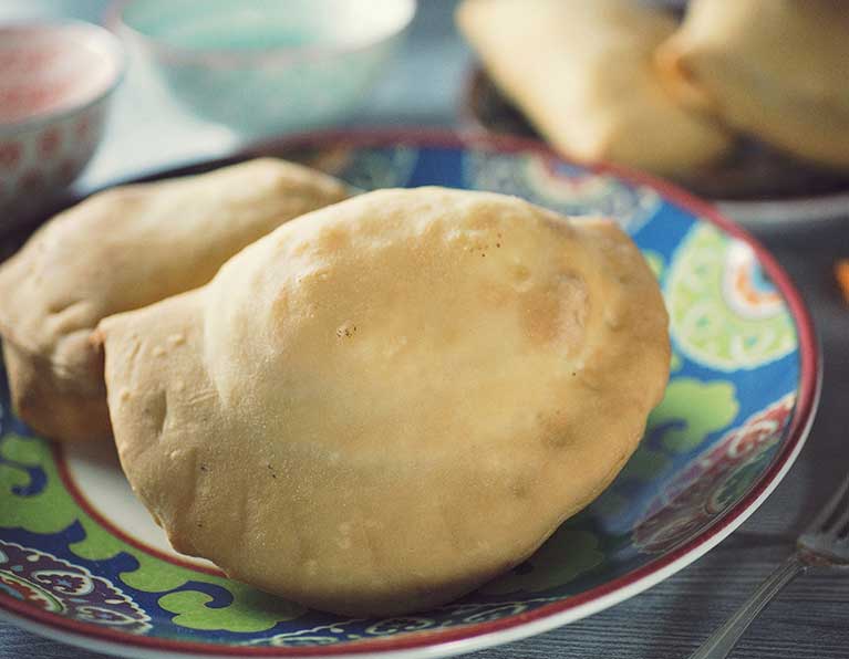 Panzerotti pomodoro, mozzarella e olive 